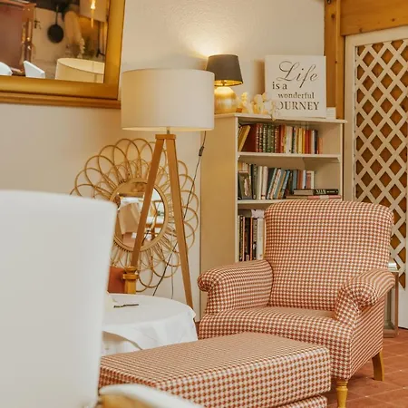 Pfeifer Hotel 4*