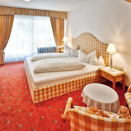Pfeifer Hotel 4*